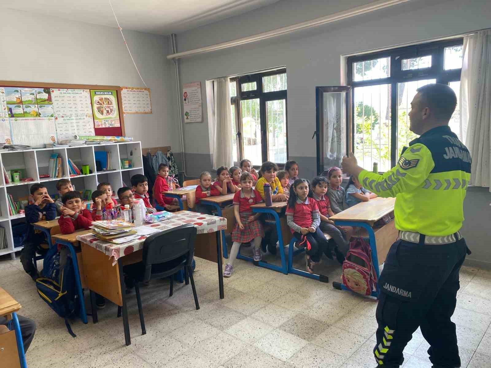 Aydın’da 139 öğrenciye trafik eğitimi verildi