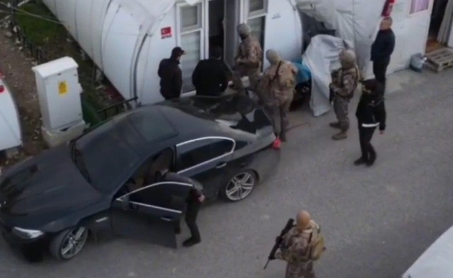 Uyuşturucu çetesine operasyon: 39 tutuklama