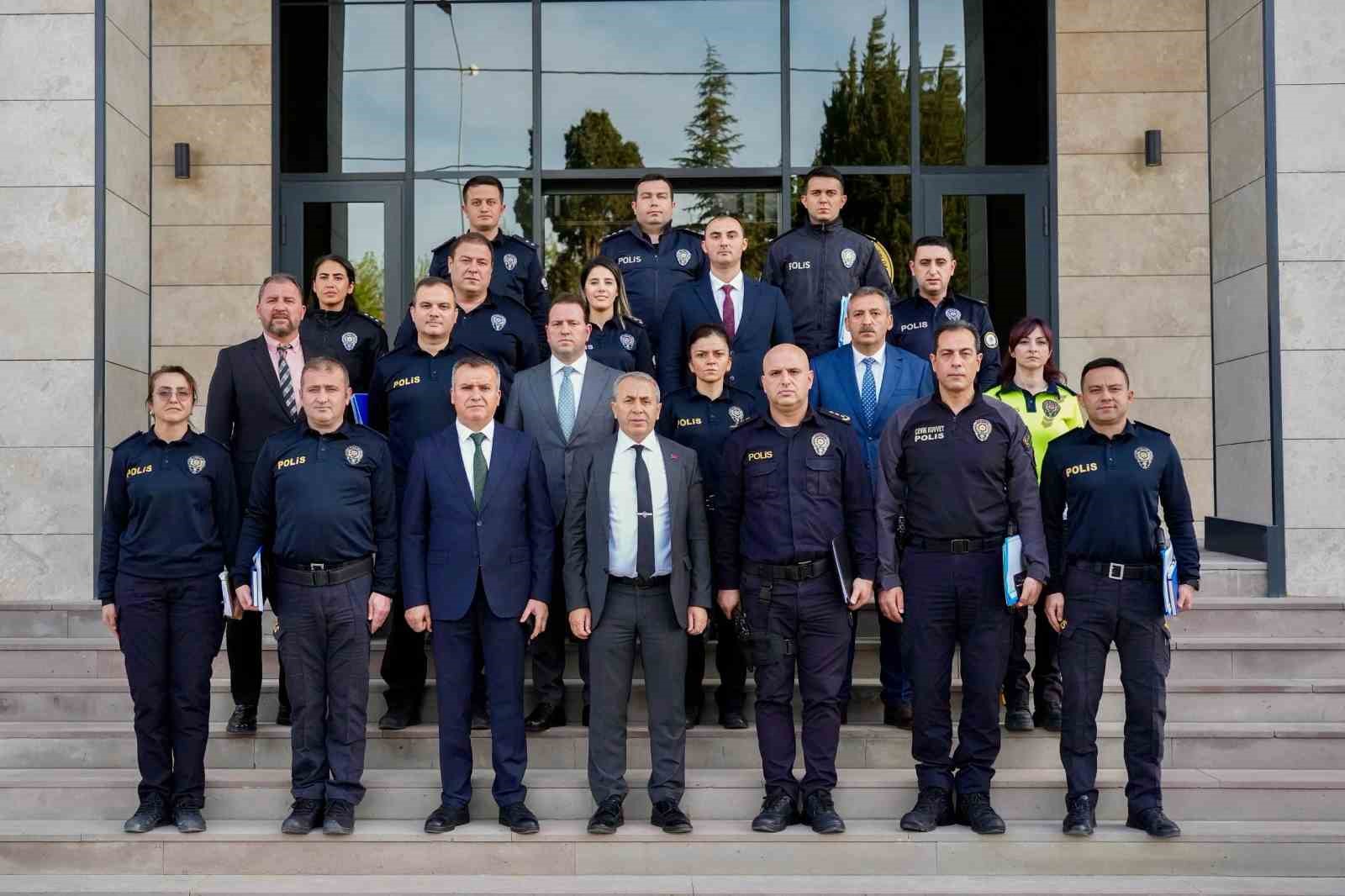 &Ccedil;anakkale&rsquo;nin huzuru toplantısı yapıldı
