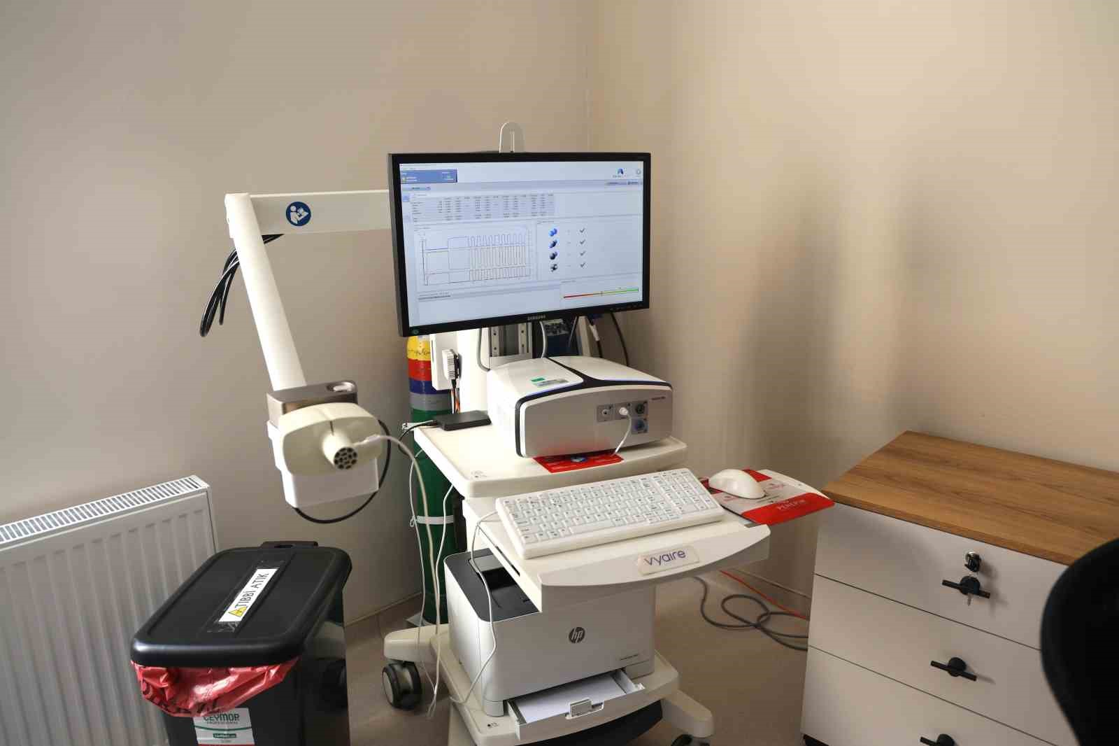 BU&Uuml; Hastanesi&rsquo;nin G&ouml;ğ&uuml;s Hastalıkları Polikliniği yenilendi
