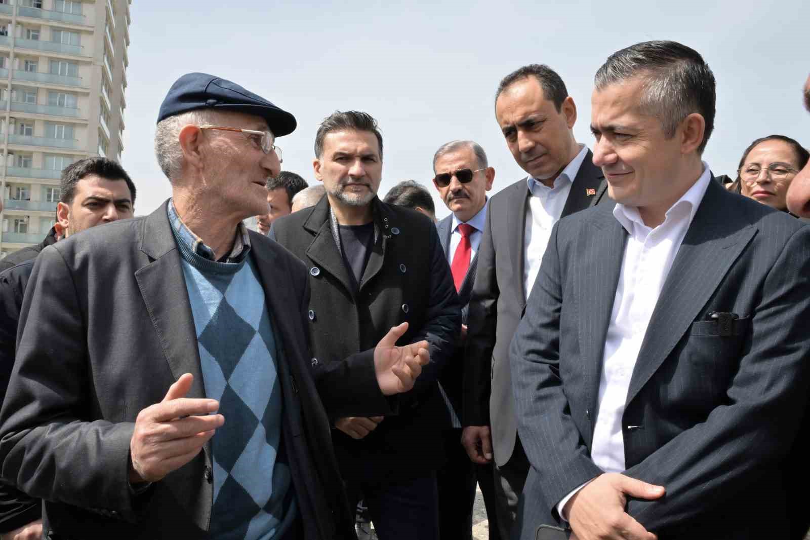 Esenyurt Belediye Başkanvekili Aksoy&rsquo;dan Fatih Mahallesi&rsquo;ne ziyaret
