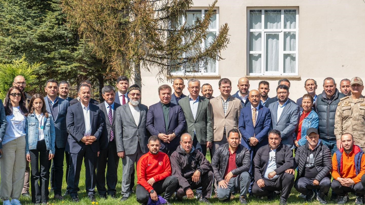 Erzincan’da "Değer Erzincan Spor Kulüpleri" toplantısı yapıldı