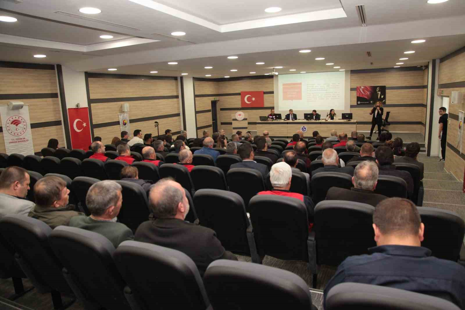 &Ccedil;anakkale&rsquo;de kooperatifler yılı &ccedil;er&ccedil;evesinde panel d&uuml;zenlendi
