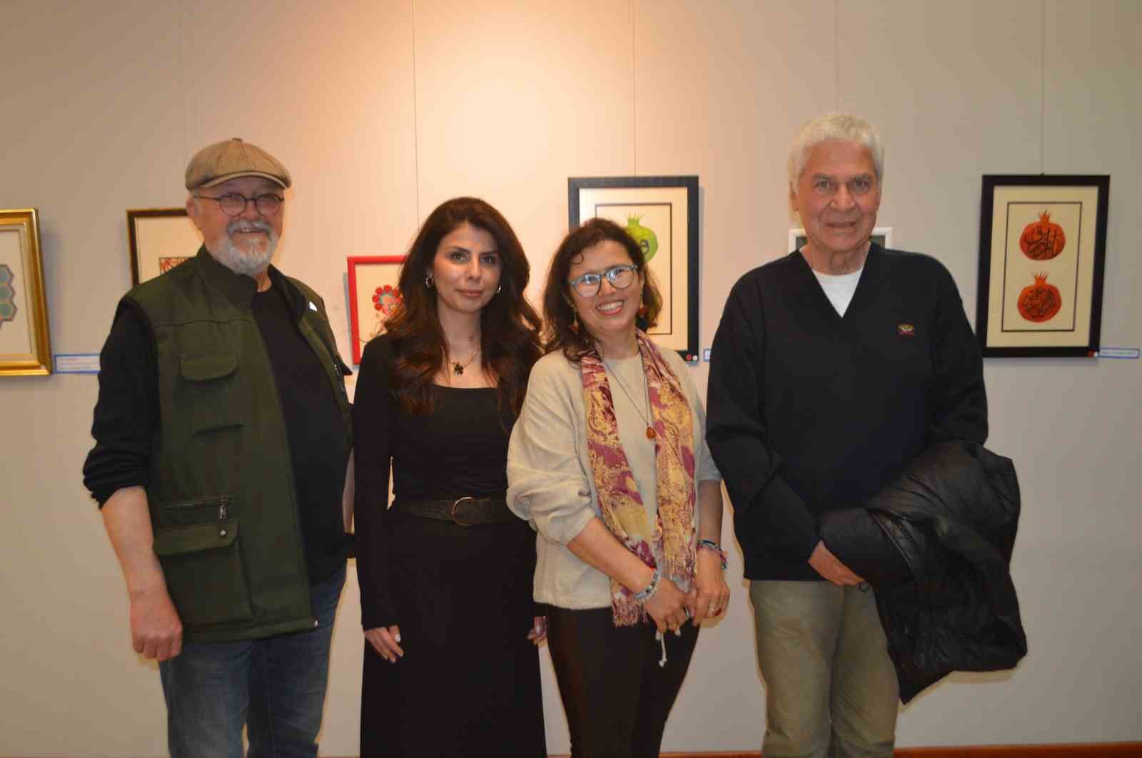 Ayvalık&rsquo;ta "Karma Sel&ccedil;uklu Tezhip Sergisi" a&ccedil;ıldı
