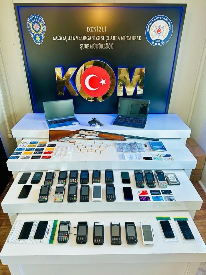 Denizli’de kredi kartı komisyoncularına operasyon düzenlendi