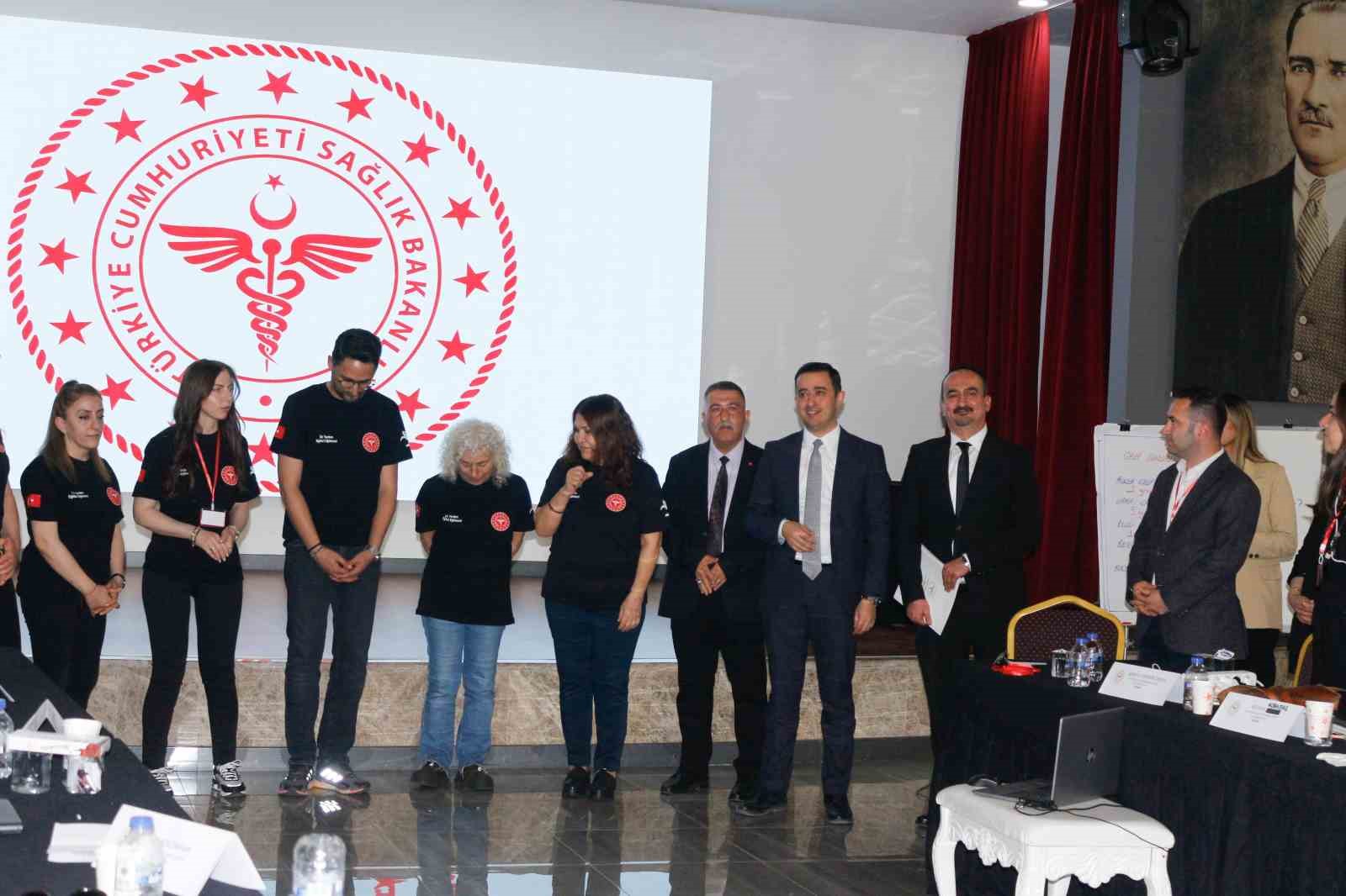 Mersin&rsquo;de acil sağlık hizmetlerine y&ouml;nelik eğitim tamamlandı
