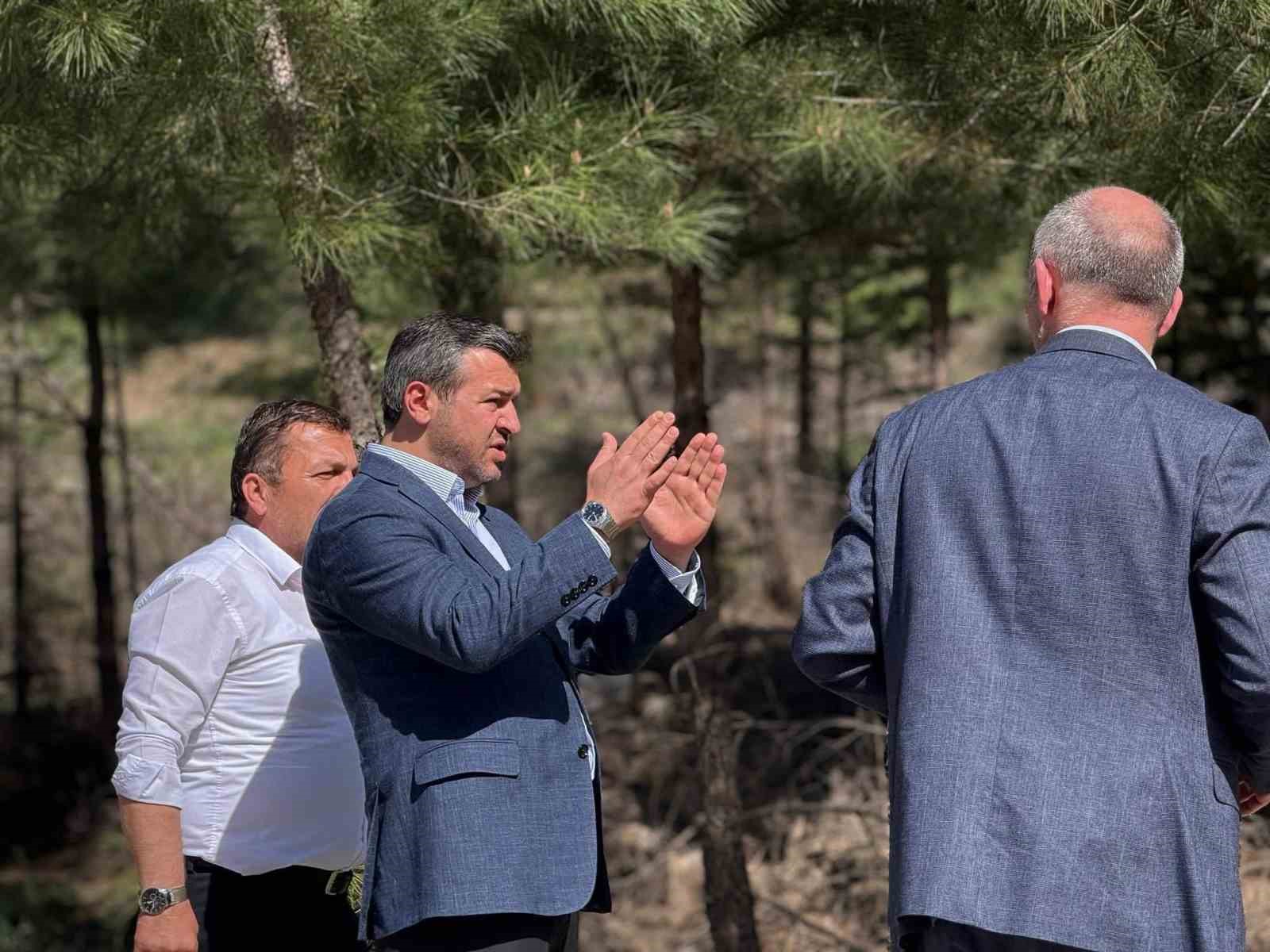 Başkan Çetinkaya Karabük Mahallesi’ndeki çalışmaları inceledi