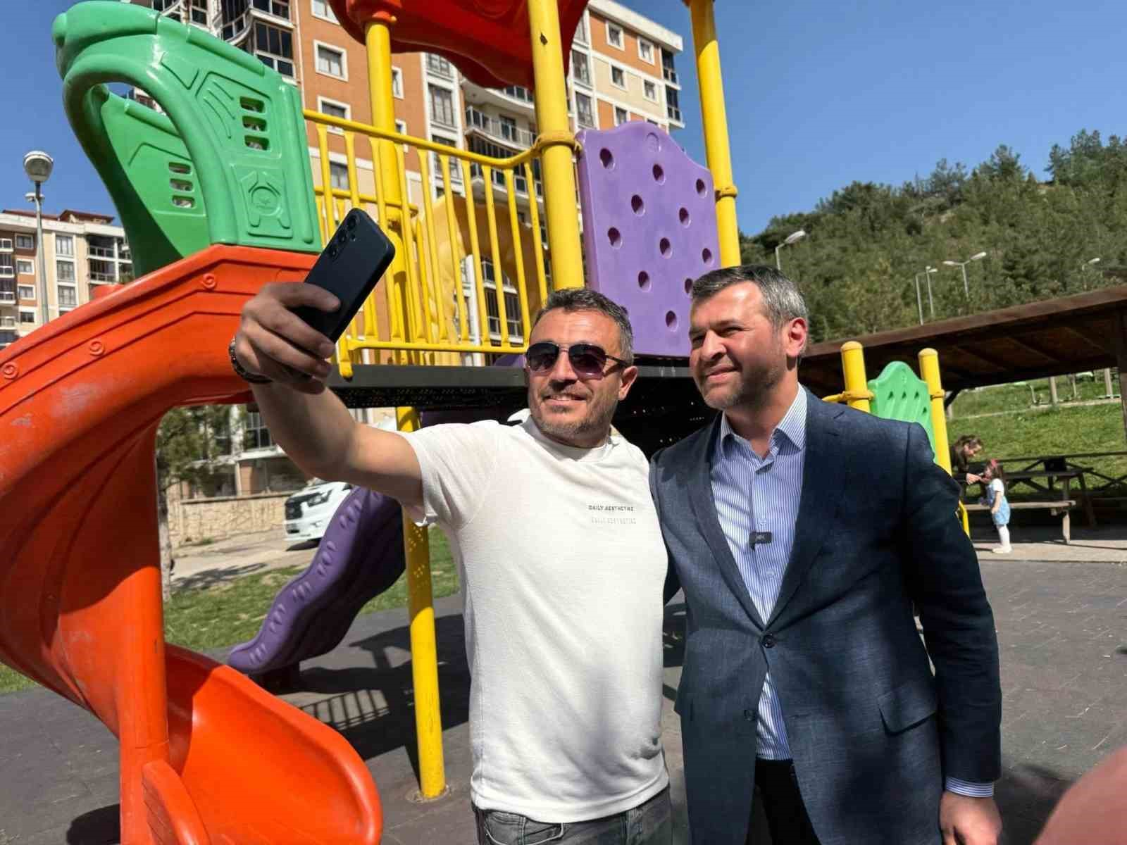 Başkan &Ccedil;etinkaya Karab&uuml;k Mahallesi&rsquo;ndeki &ccedil;alışmaları inceledi
