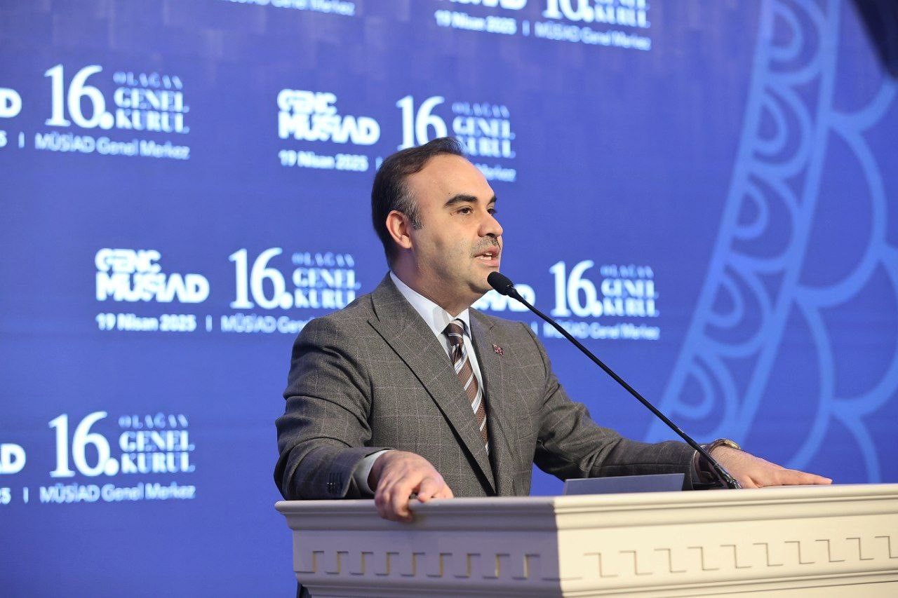 Bakan Mehmet Fatih Kacır: "Sanayi ve Teknoloji Kolejleri&rsquo;ni Anadolu şehirlerimizde kuracağız"
