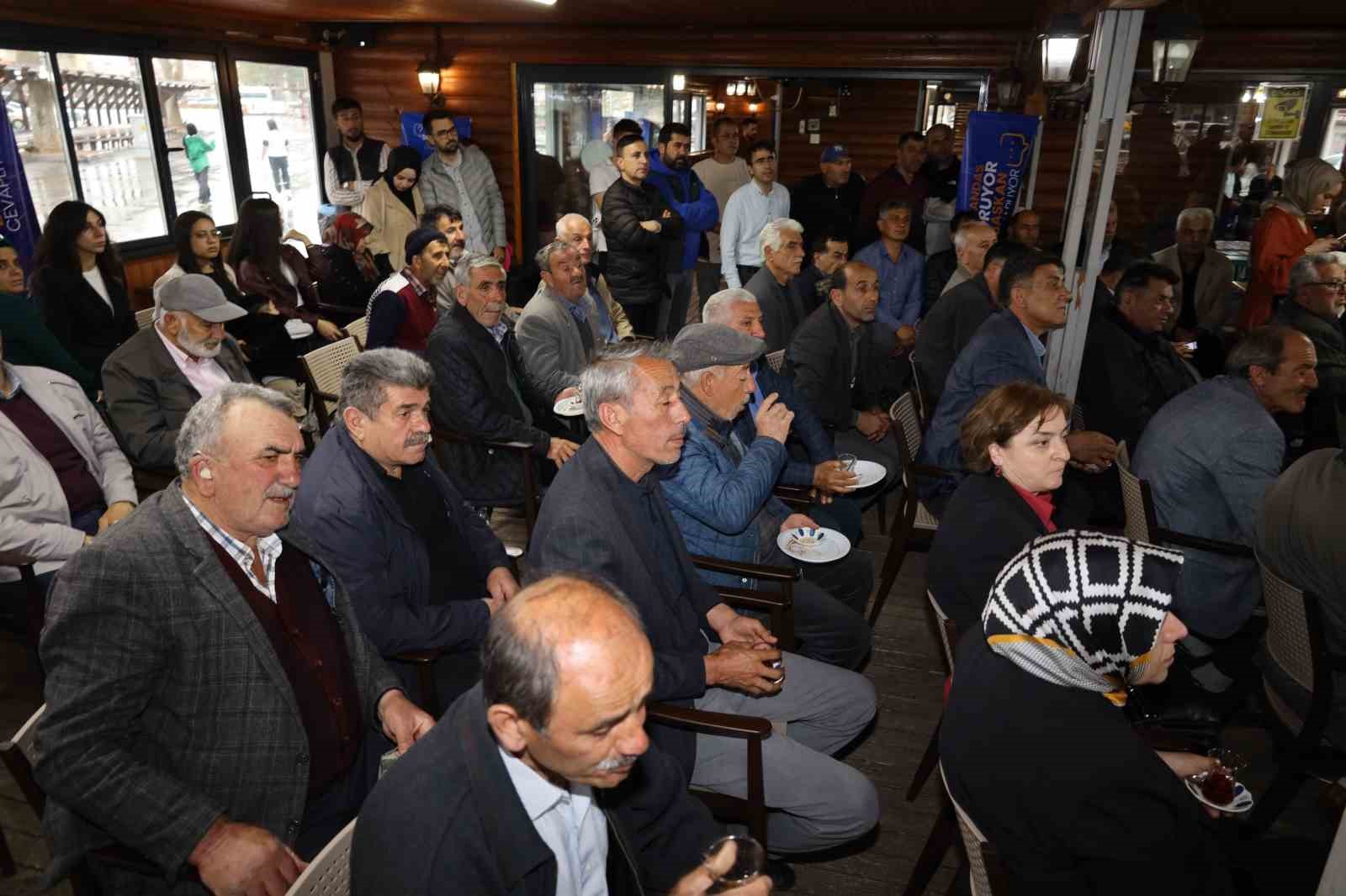 Yahyalı&rsquo;da Halkla Buluşma Toplantısı&rsquo;na yoğun ilgi
