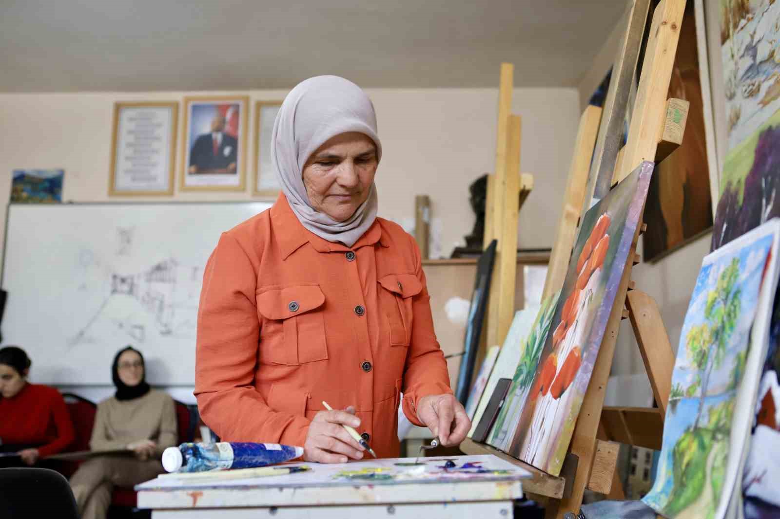 62 yaşında başlayan resim tutkusu, kişisel sergiyle taçlanmayı bekliyor