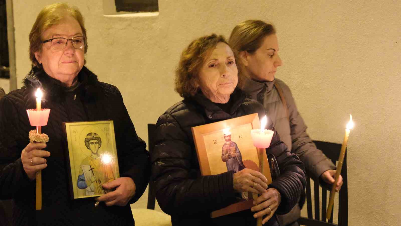 Bozcaada’da Paskalya ayini düzenlendi