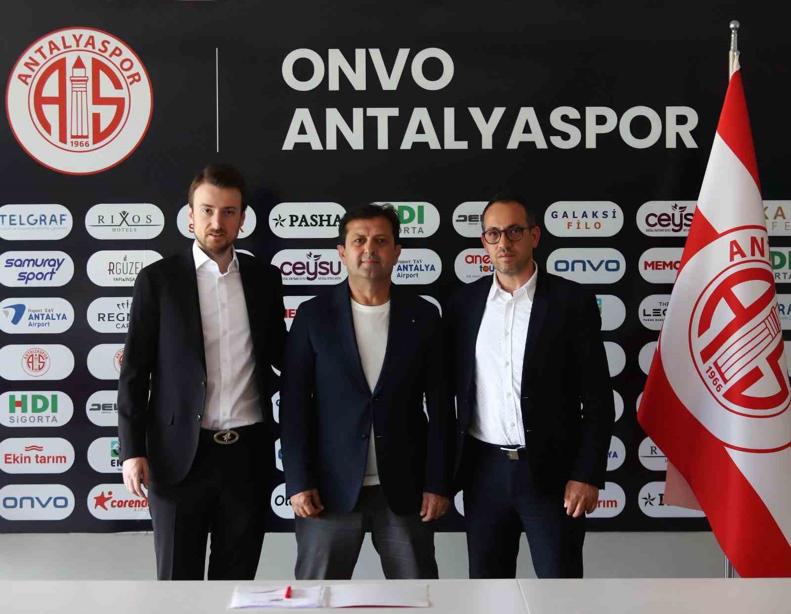 Antalyaspor’da yeni altyapı koordinatörü Nedim Yiğit oldu
