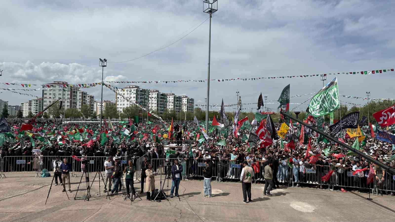 Diyarbakır’da Mevlid-i Nebi programı düzenlendi
