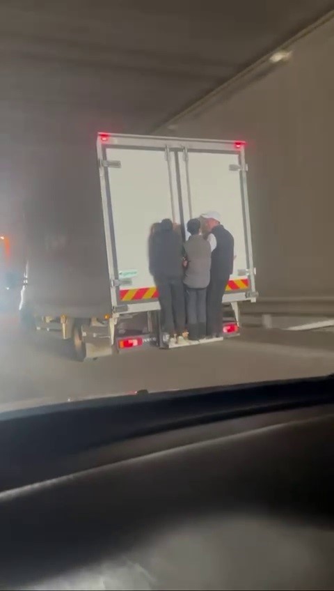 Tehlikeli yolculuk kamerada