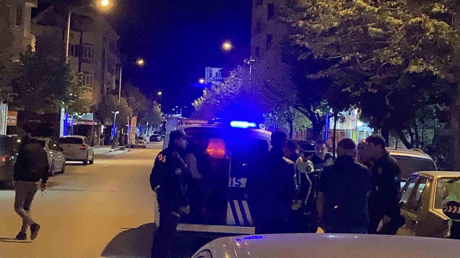 Burdur&rsquo;da iki grup arasında &ccedil;ıkan kavgada 1 kişi bı&ccedil;aklandı
