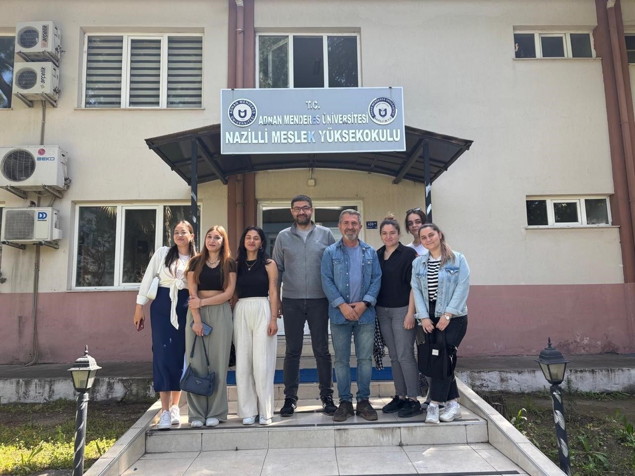 Nazilli MYO&rsquo;dan &ccedil;ifte başarı
