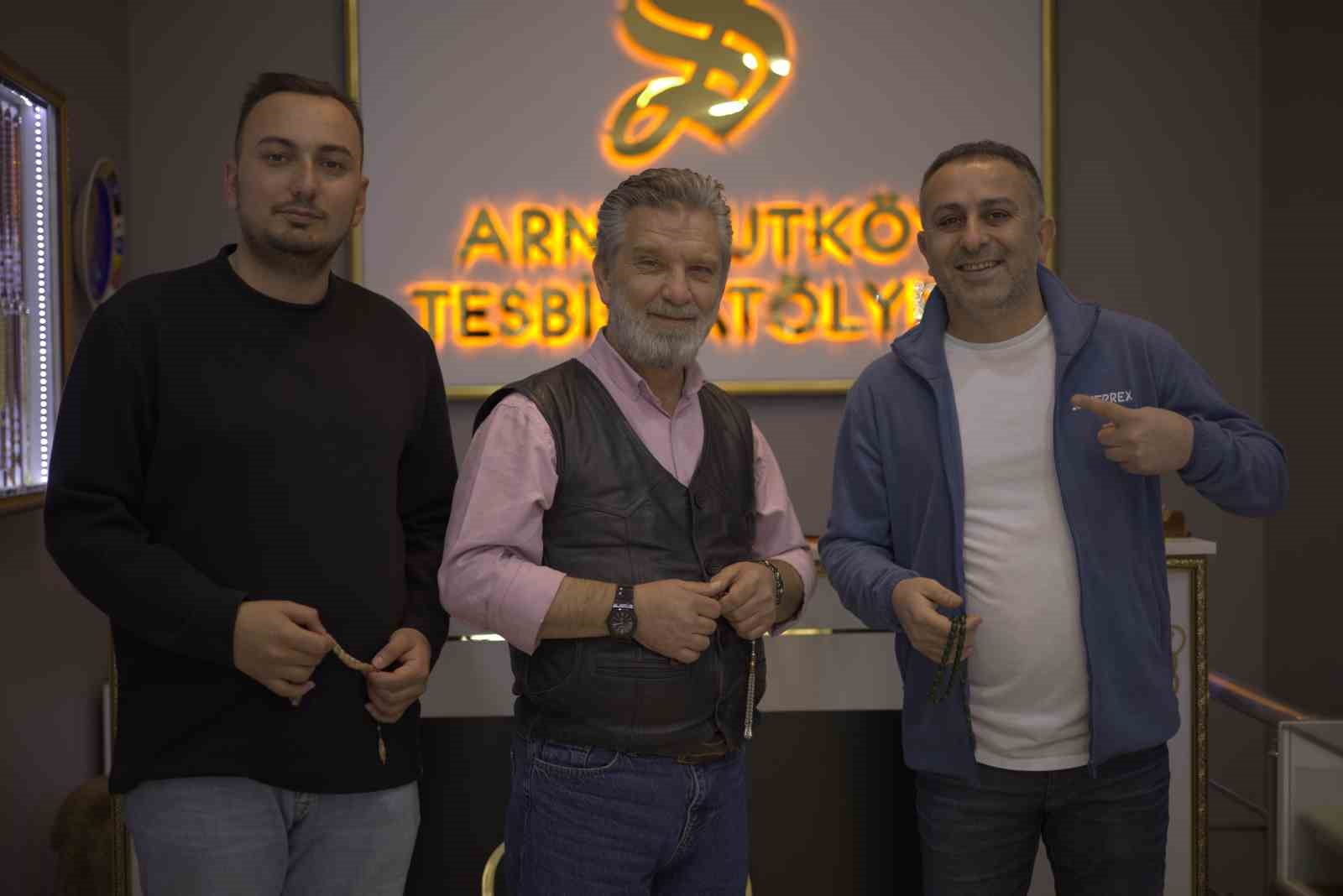 Tornacılığı bıraktı tespih ustası oldu