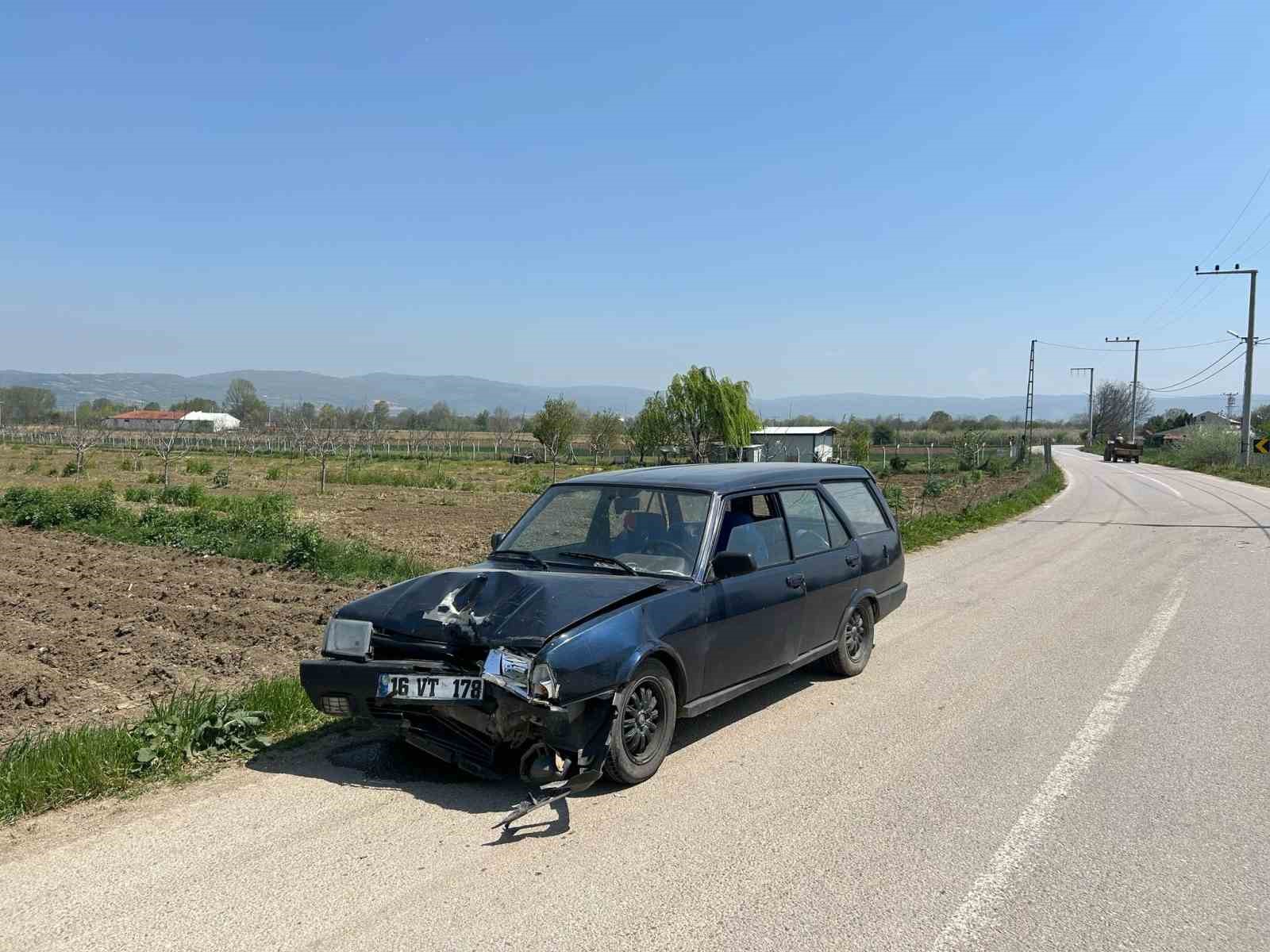 Bursa’da otomobil tarlaya uçtu: 1 yaralı