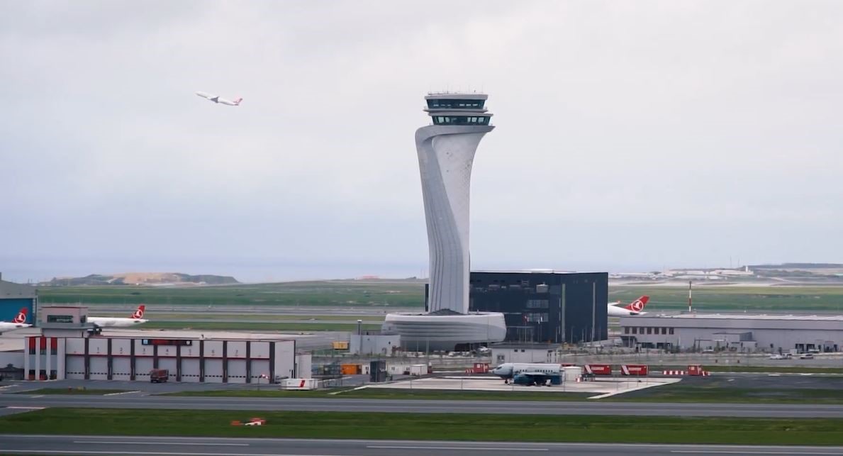 İstanbul Havalimanı’ndan Avrupa’da bir ilk: Üçlü pist operasyonu başladı