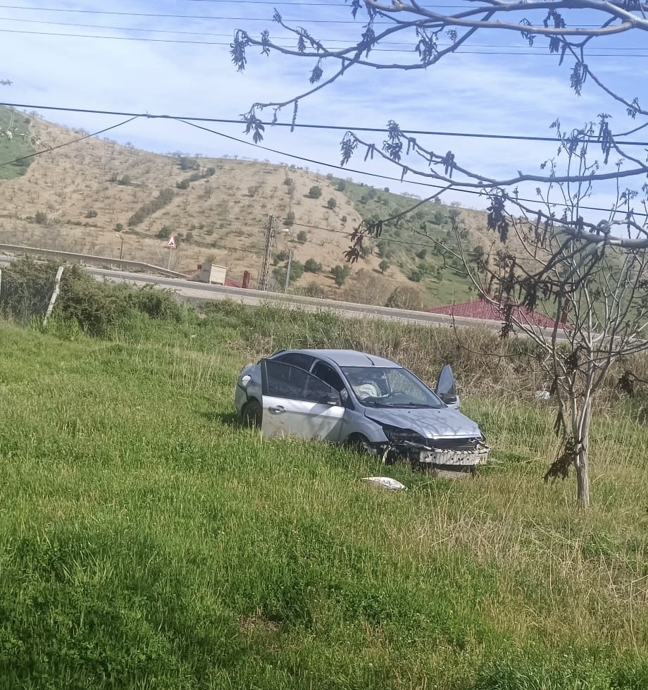 Otomobil takla attı: 1 yaralı