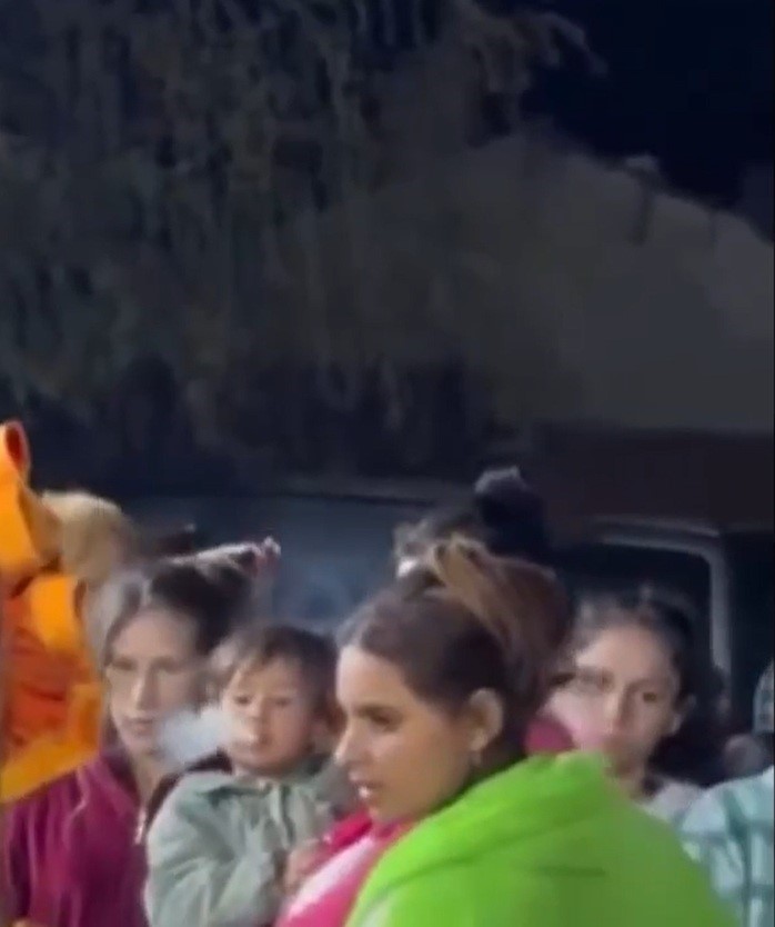 Anne kucağında sigara içtiği iddia edilen çocuğun babası: "Biz sigara kullanmıyoruz, çocuk eline almış"