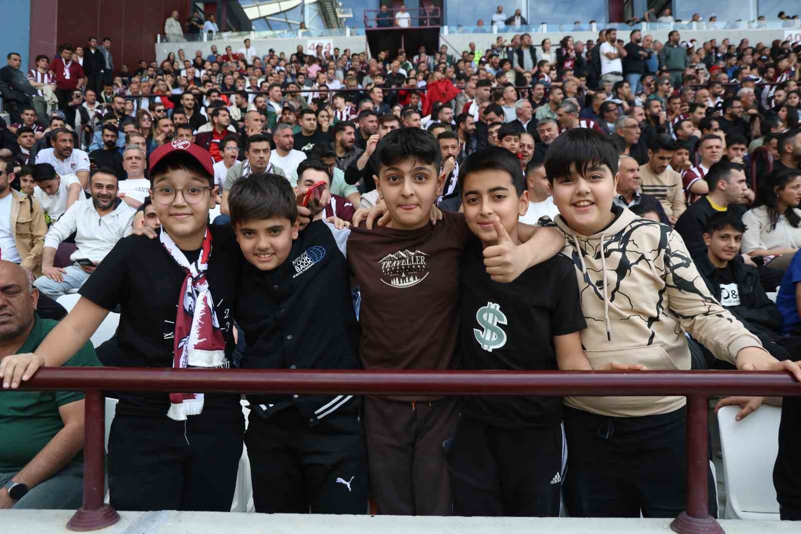 TFF 2. Lig: Elazığspor: 1 - Karacabey Belediyespor: 0
