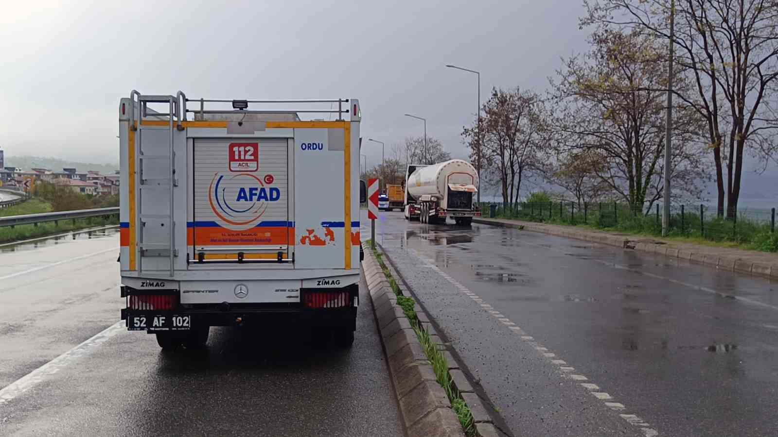 Ordu&rsquo;da LNG y&uuml;kl&uuml; tankerdeki &rsquo;gaz sızıntısı&rsquo; ihbarı ekipleri harekete ge&ccedil;irdi
