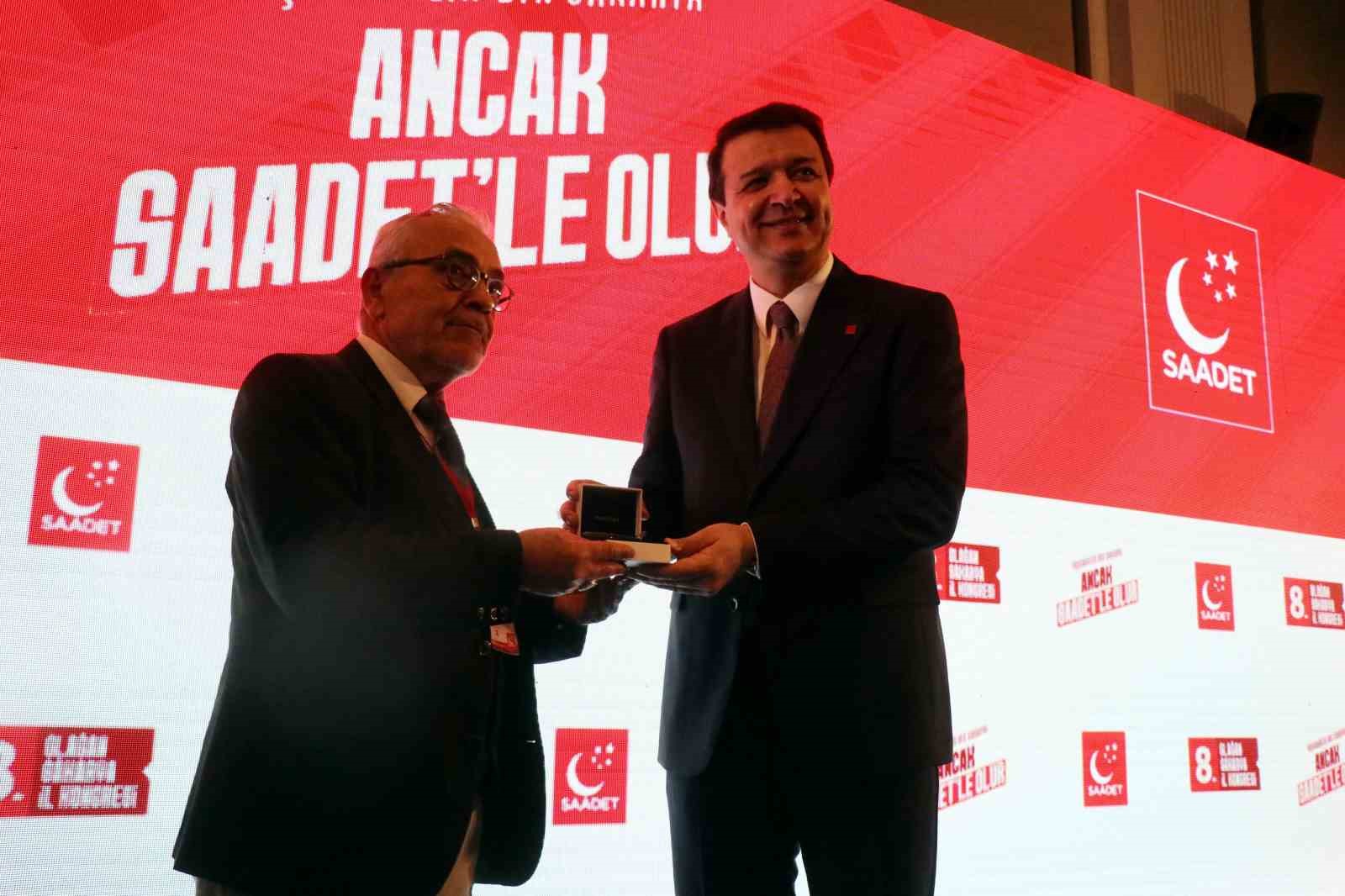 Saadet Partisi Genel Başkanı Arıkan: "Gazze i&ccedil;in kurduğunuz her hayali, g&ouml;rd&uuml;ğ&uuml;n&uuml;z her r&uuml;yayı kabusa &ccedil;eviririz"
