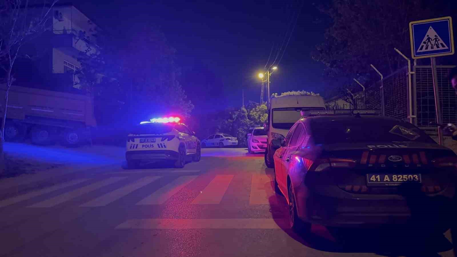 15 yaşındaki kızların kavgasında bıçaklar konuştu: 1 yaralı