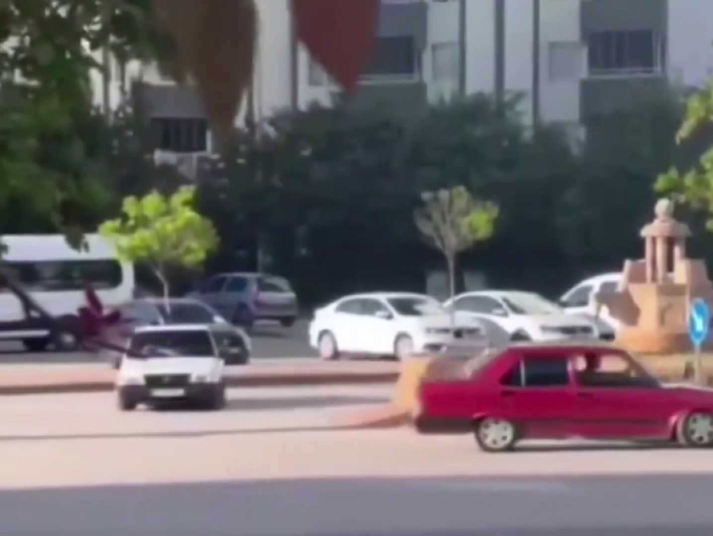 Trafikte drift atarak tehlike saçan 2 Tofaş’a 148 bin TL ceza