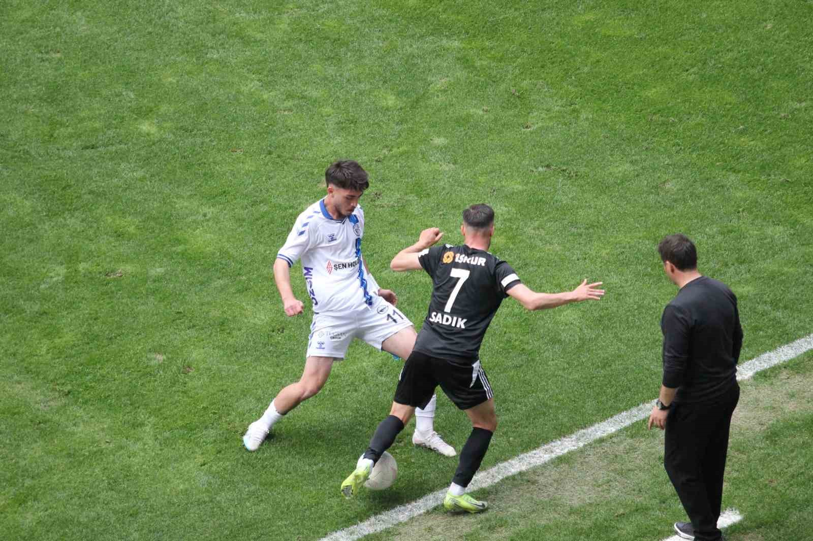 Erciyes 38 FK evinde kaybetti