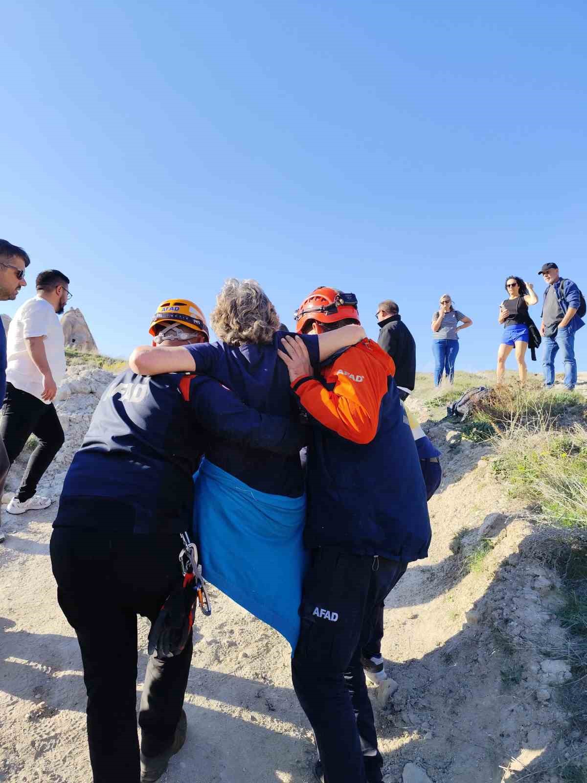 Kapadokya&rsquo;yı gezerken yaralanan İspanyol turist kurtarıldı
