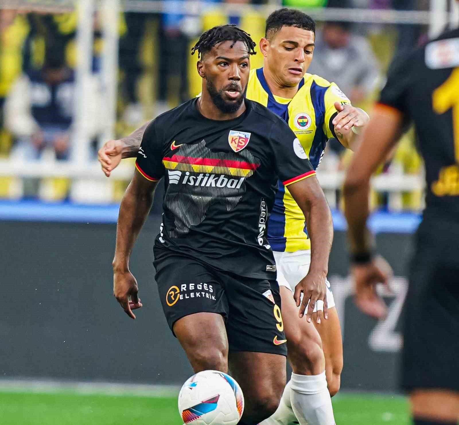 Duckens Nazon 7. golünü attı