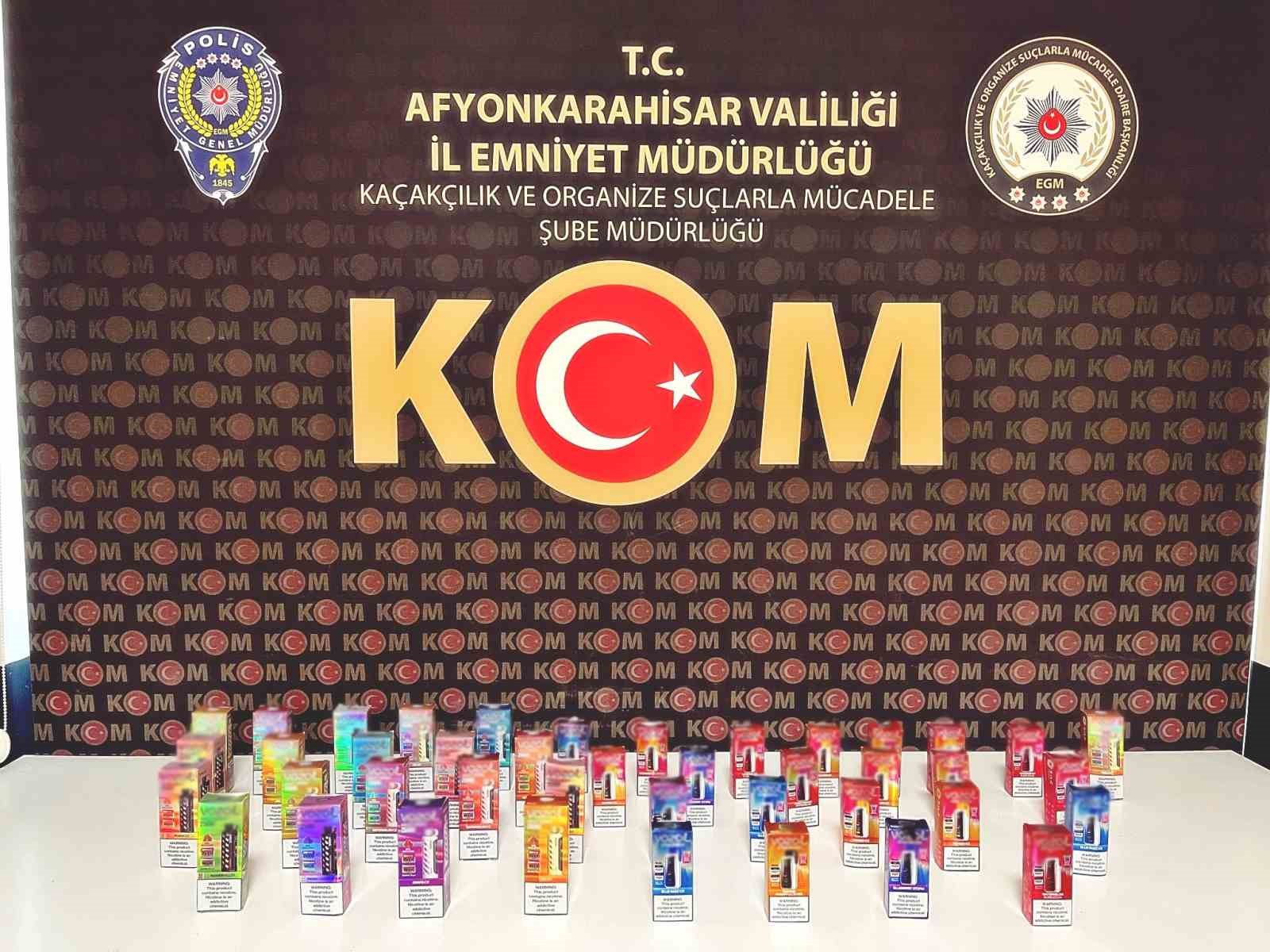 Polis 42 adet kaçak elektronik sigara ele geçirdi