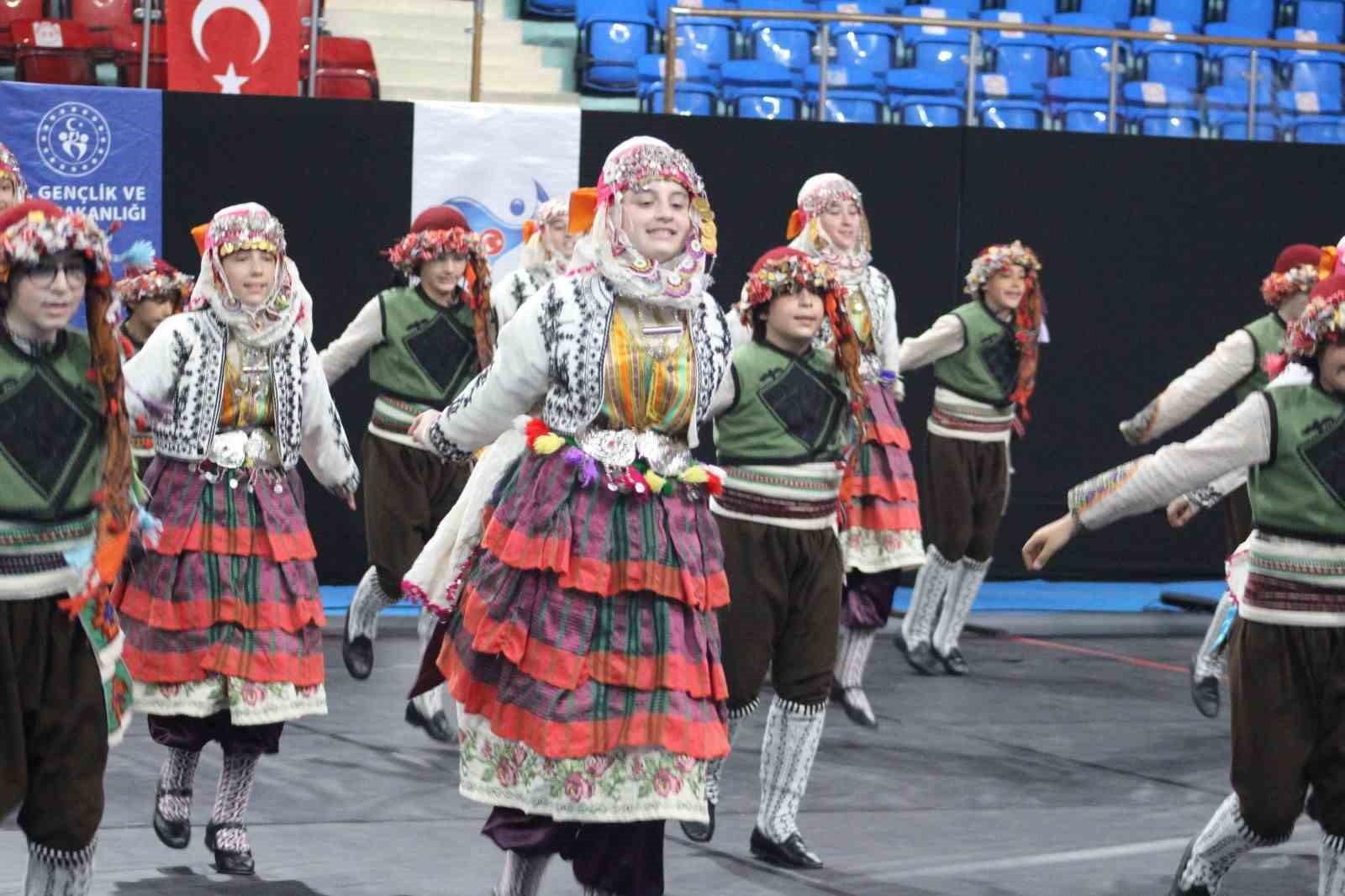 Halk oyunları Türkiye şampiyonası sona erdi