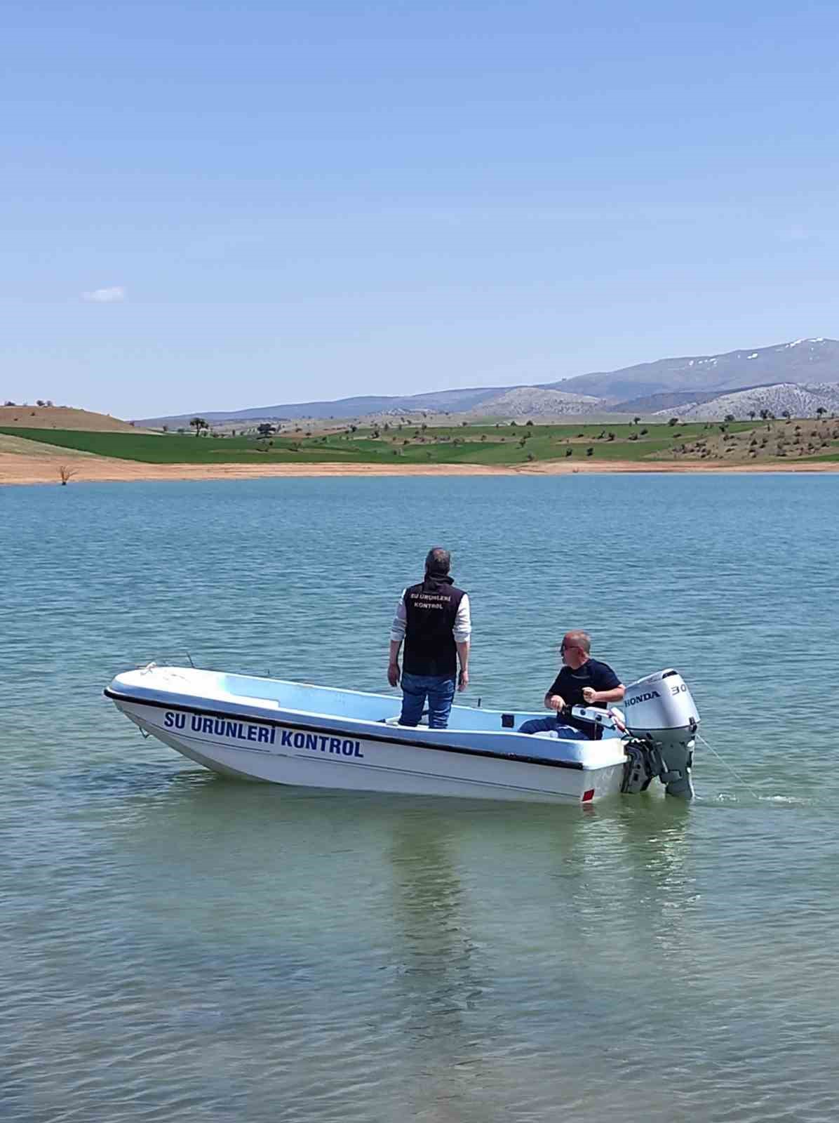Yasağa uymayanlara ceza yazıldı, av malzemelerine el konuldu