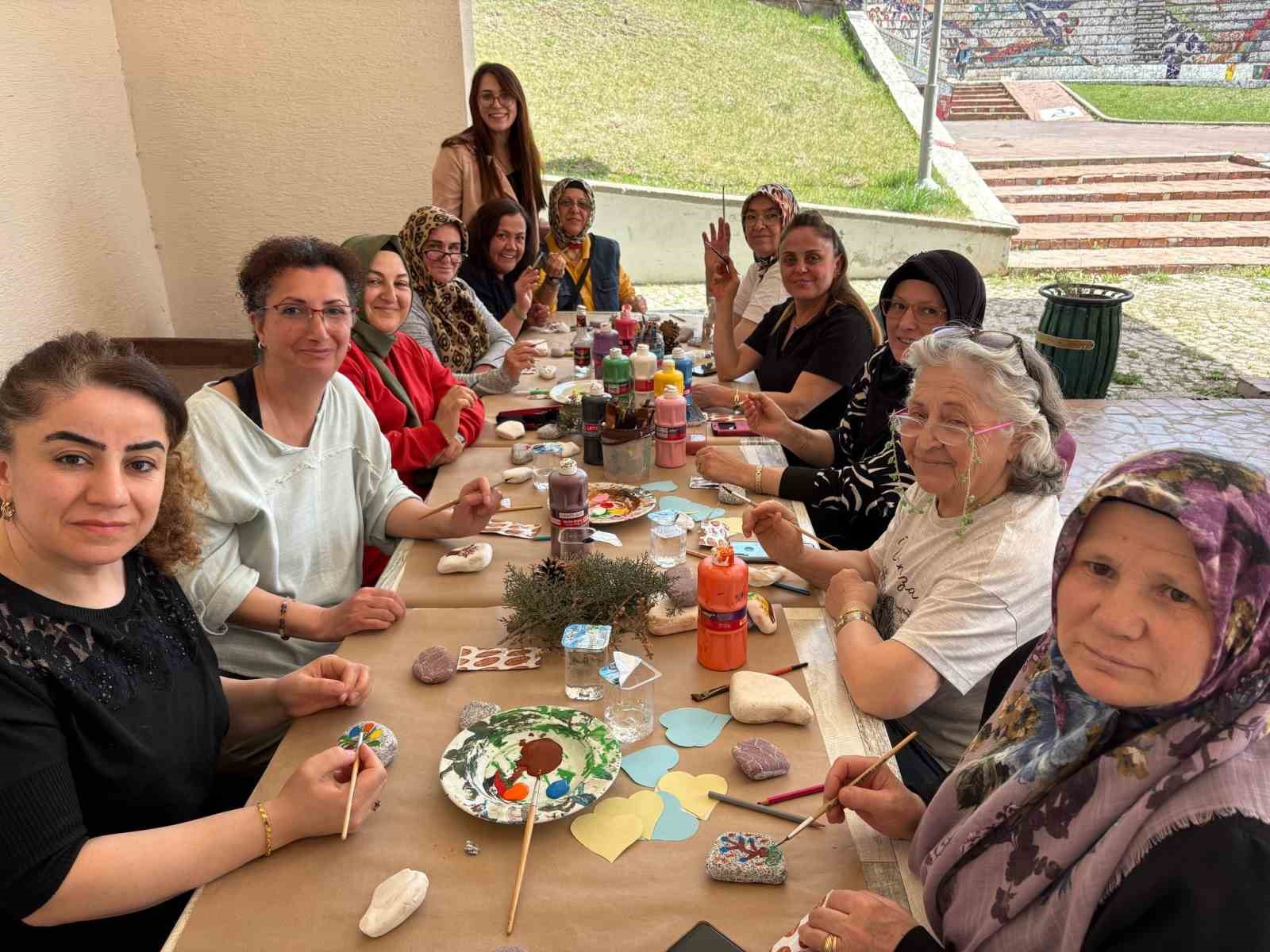 Odunpazarı Belediyesi’nden anneler için anlamlı atölye programı