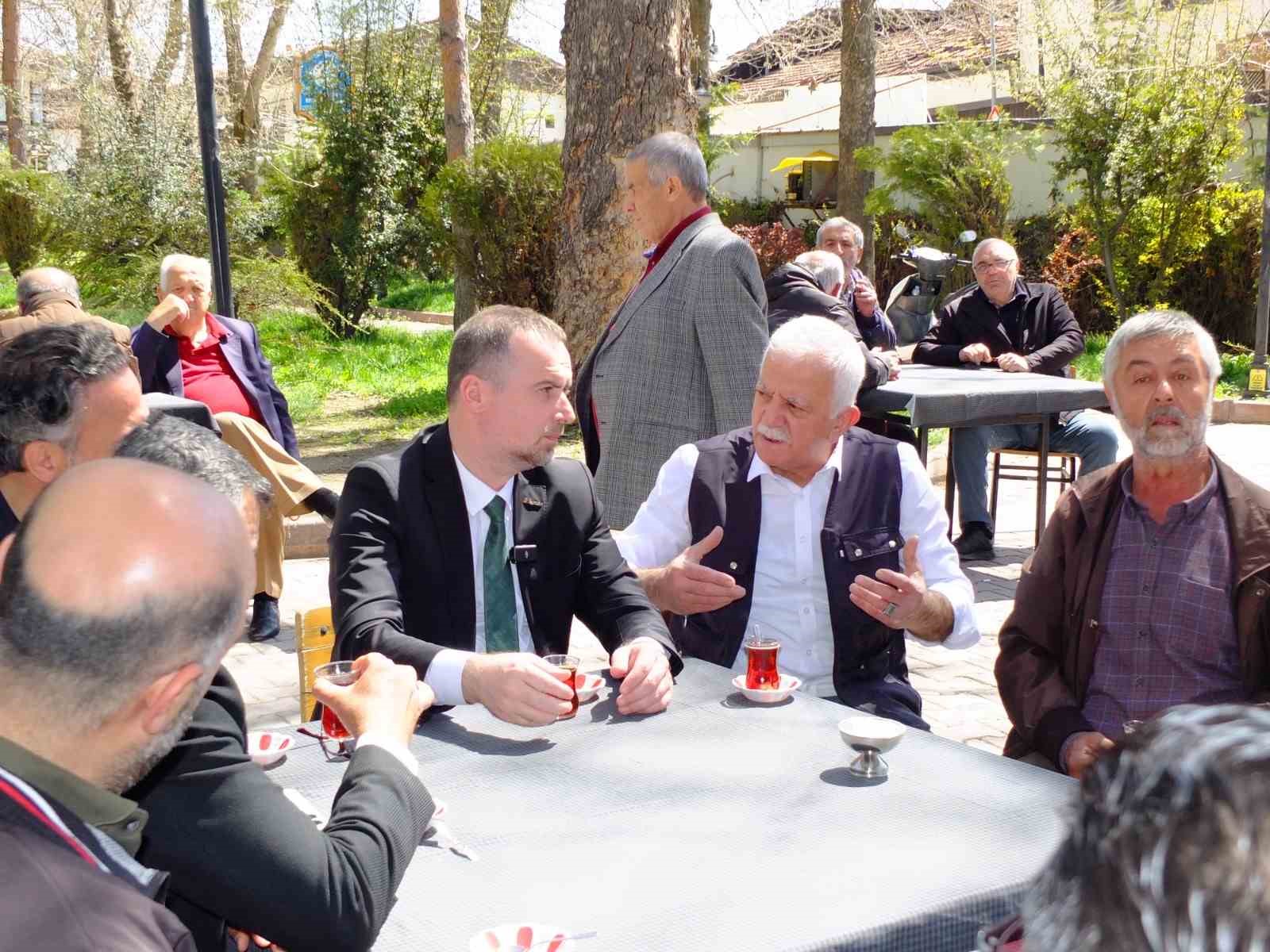 Karademir: "Yeşilyurt’un kalbi olan bu bölge 25 aydır çözümsüzlüğe terk edildi"