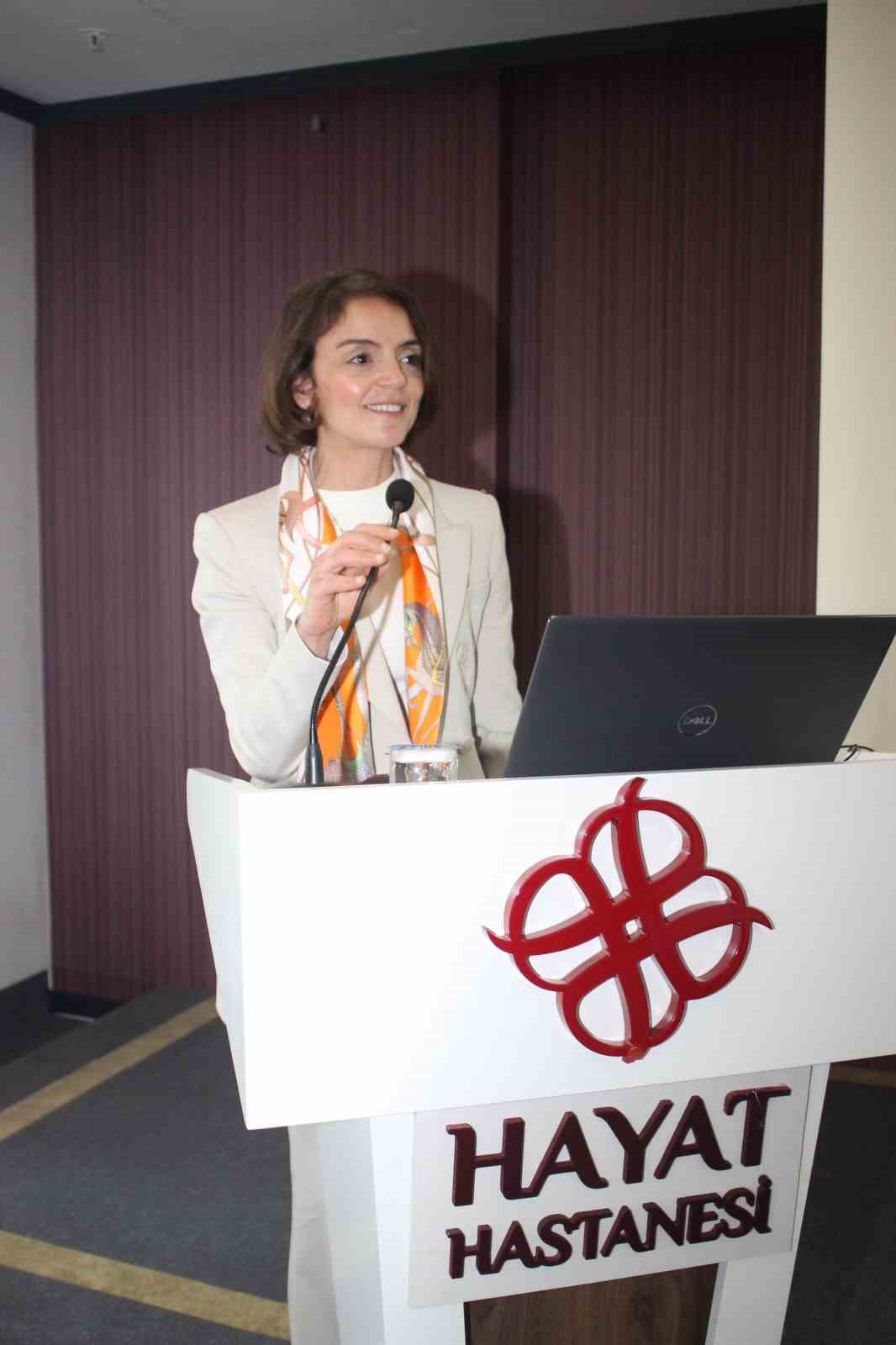 Fransız doktordan Bursalı hekimlere &ouml;vg&uuml;
