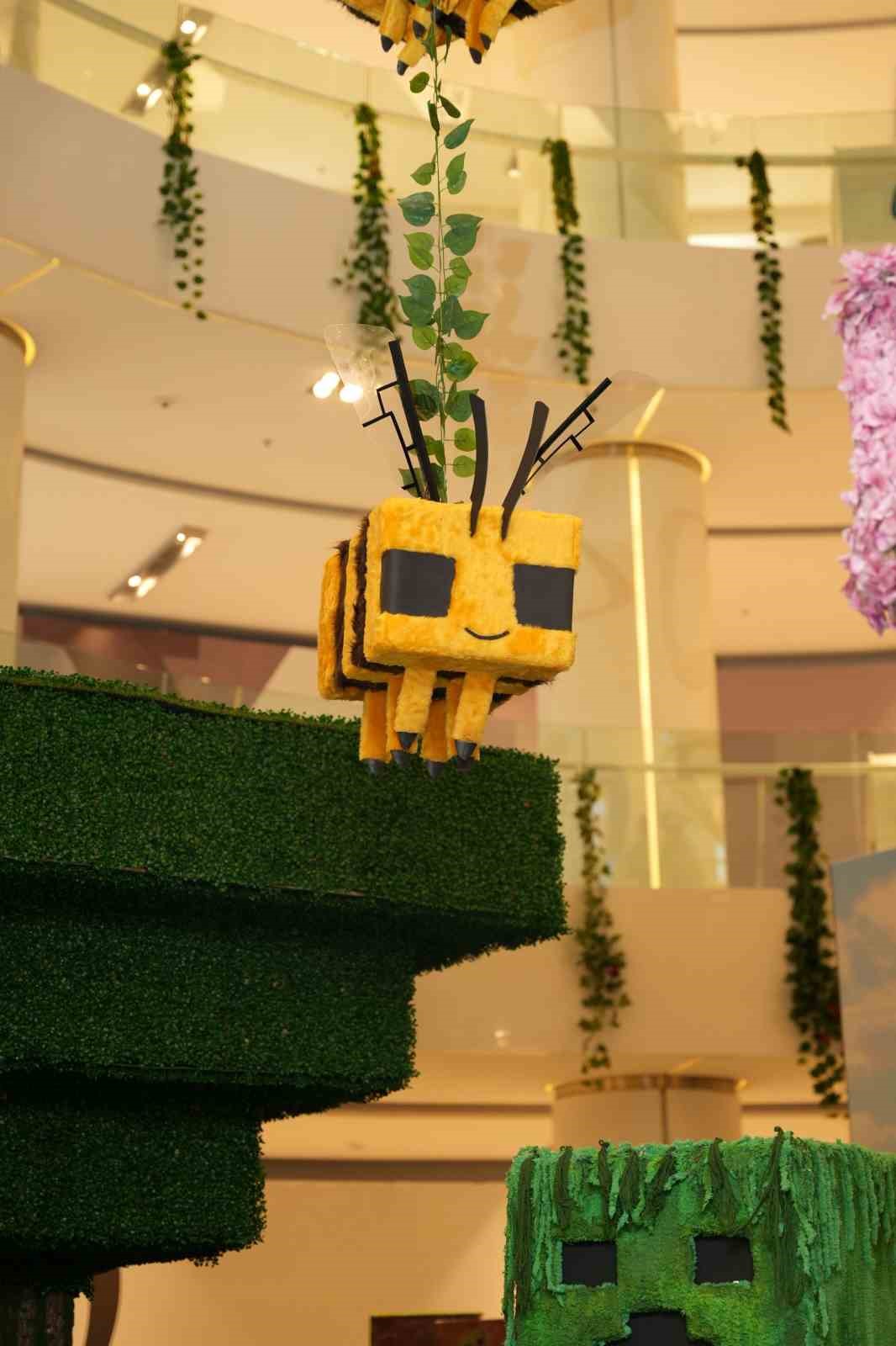 Akmerkez, &ccedil;ocuklara Minecraft evrenini sunuyor
