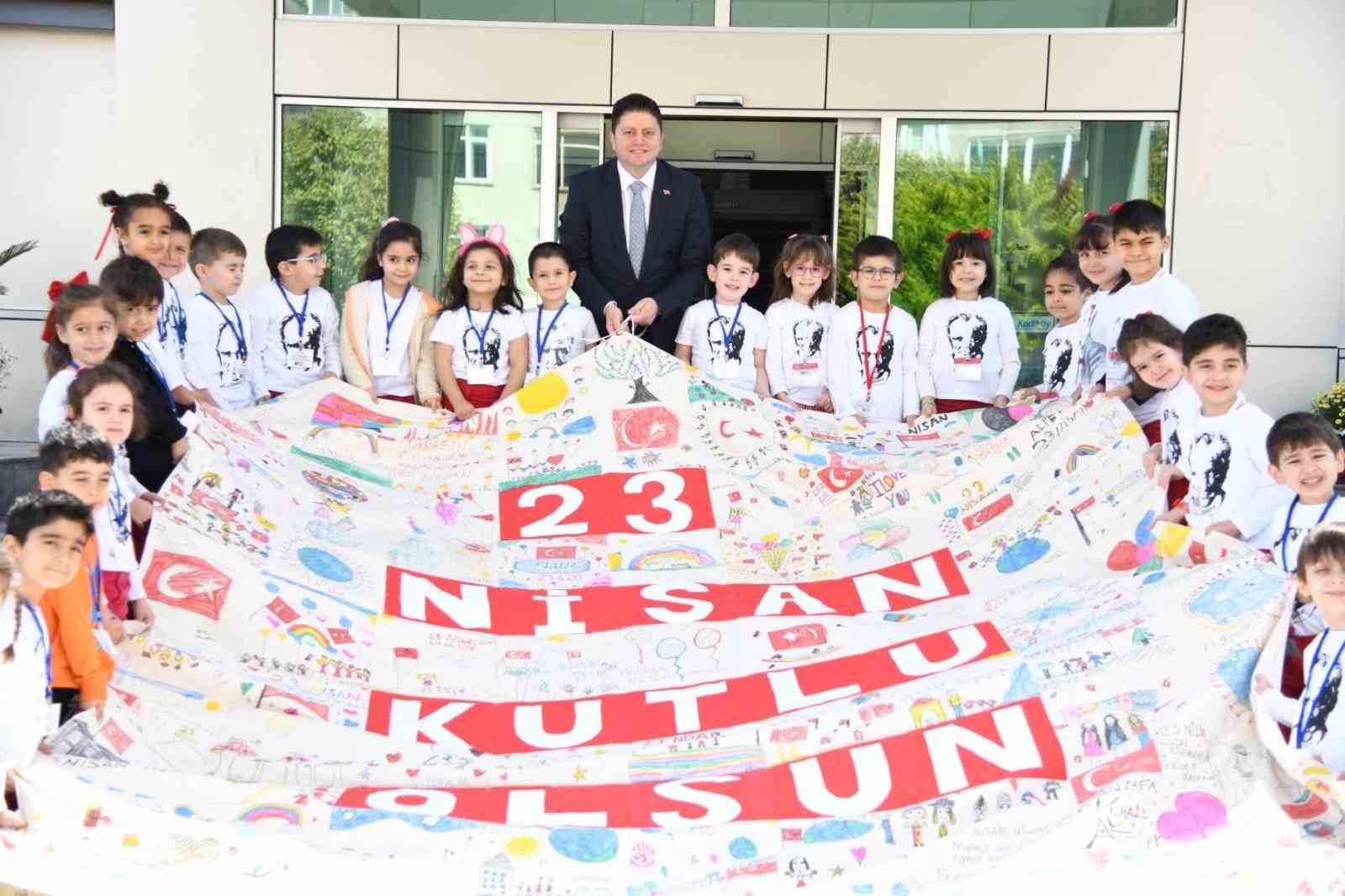 Kadıköy’de 23 Nisan şenliği