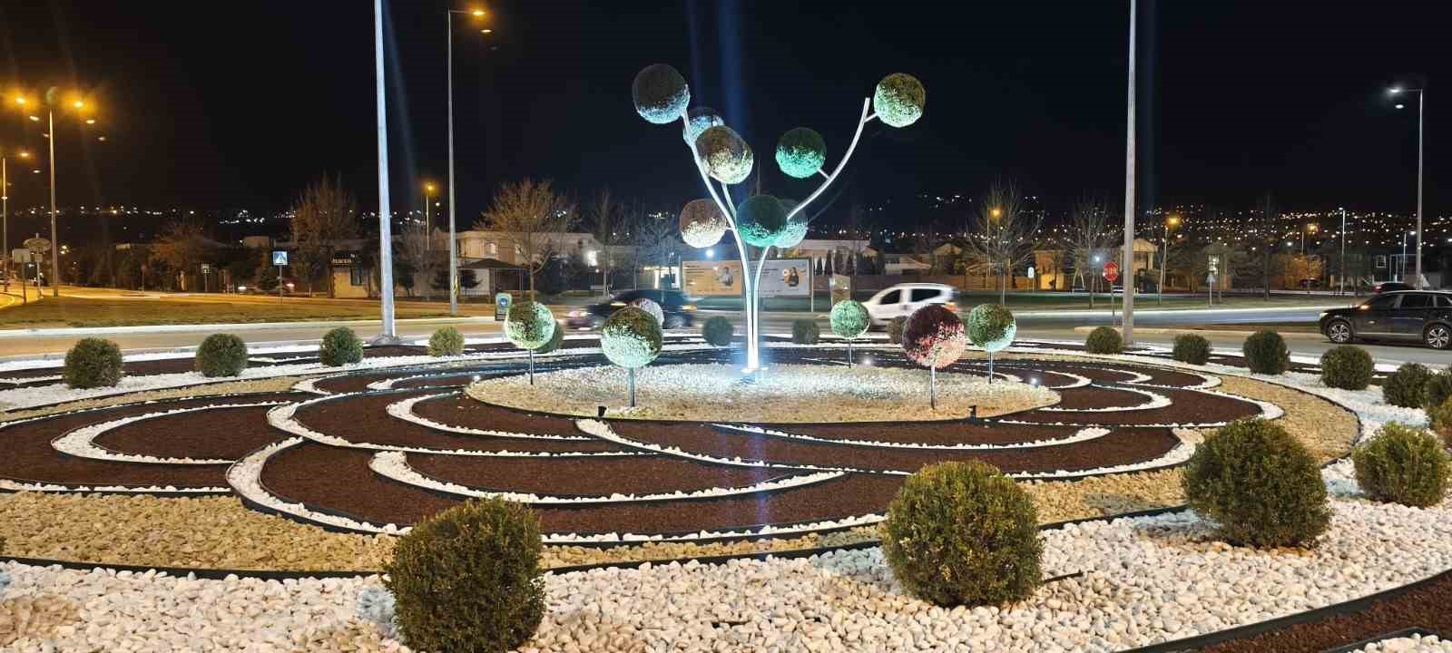 Kayseri&rsquo;yi bahar renklerine b&uuml;r&uuml;yen peyzaj &ccedil;alışmaları
