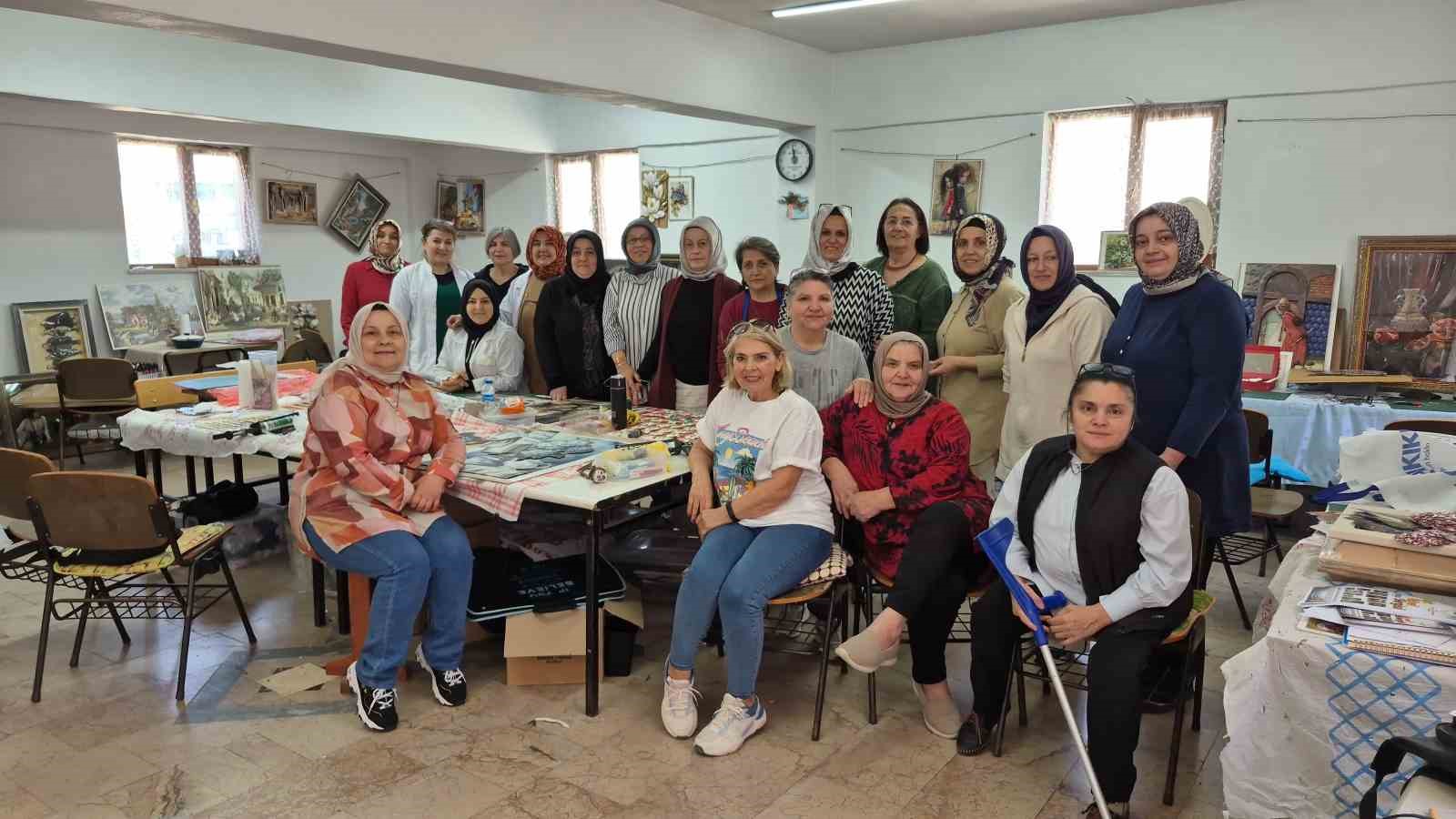 R&ouml;lyef, ev hanımlarının ve emeklilerin yeni tutkusu oldu
