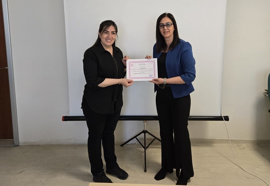 Elazığ’da ebelere doğuma hazırlık eğitimi