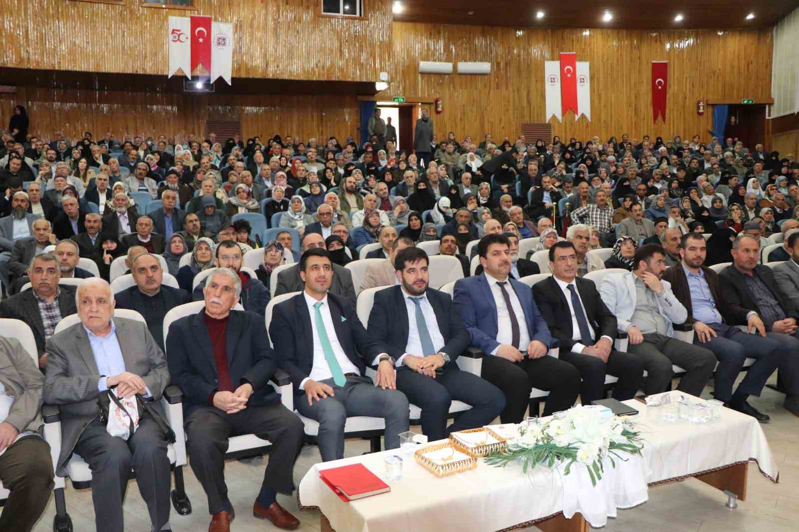 Elazığ’dan kutsal topraklara bu yıl 817 hacı adayı gidecek