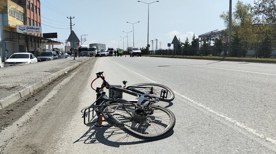 Kamyonetin çarptığı bisikletli ağır yaralandı