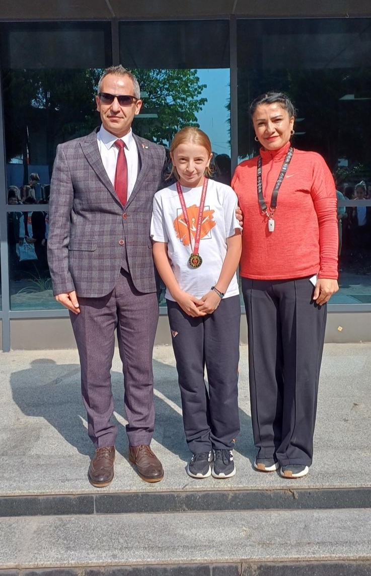 Zeynep Serra, okçulukta Kocaeli şampiyonu oldu