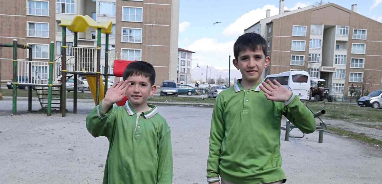 &Ccedil;ocukların park isteğine kayıtsız kalmadı
