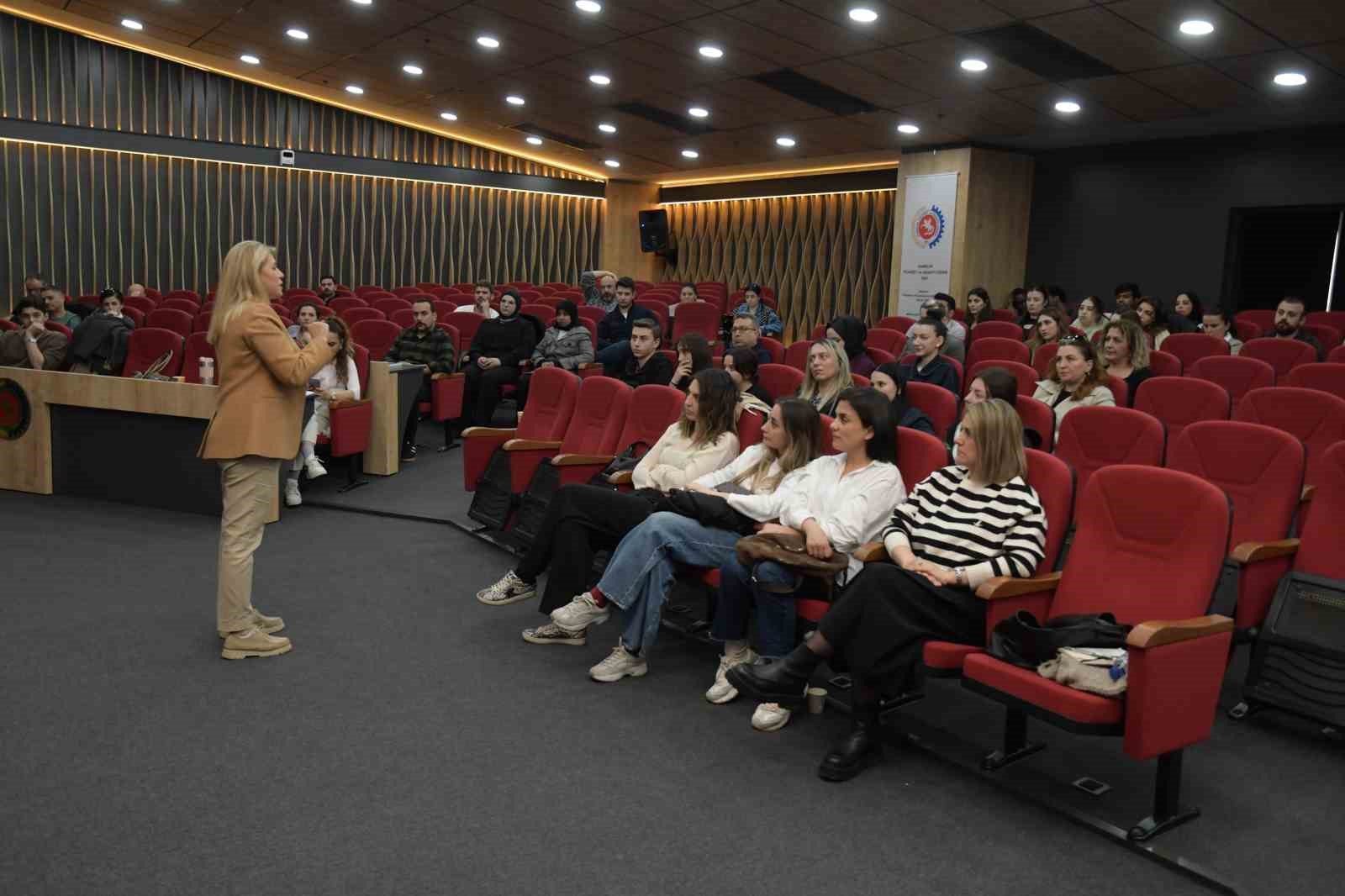 Samsun TSO’dan "Satış Teknikleri ve Müşteri İlişkileri Yönetimi" eğitimi